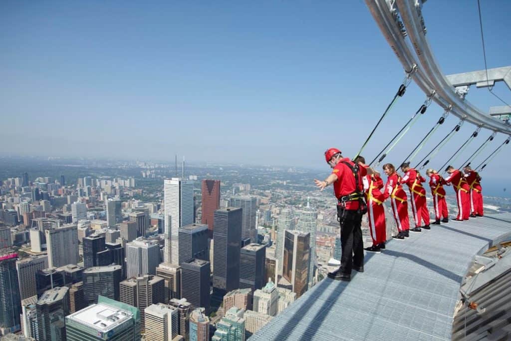 15 Things To Do In Toronto With Kids You Need To Try 2 edgewalk city side